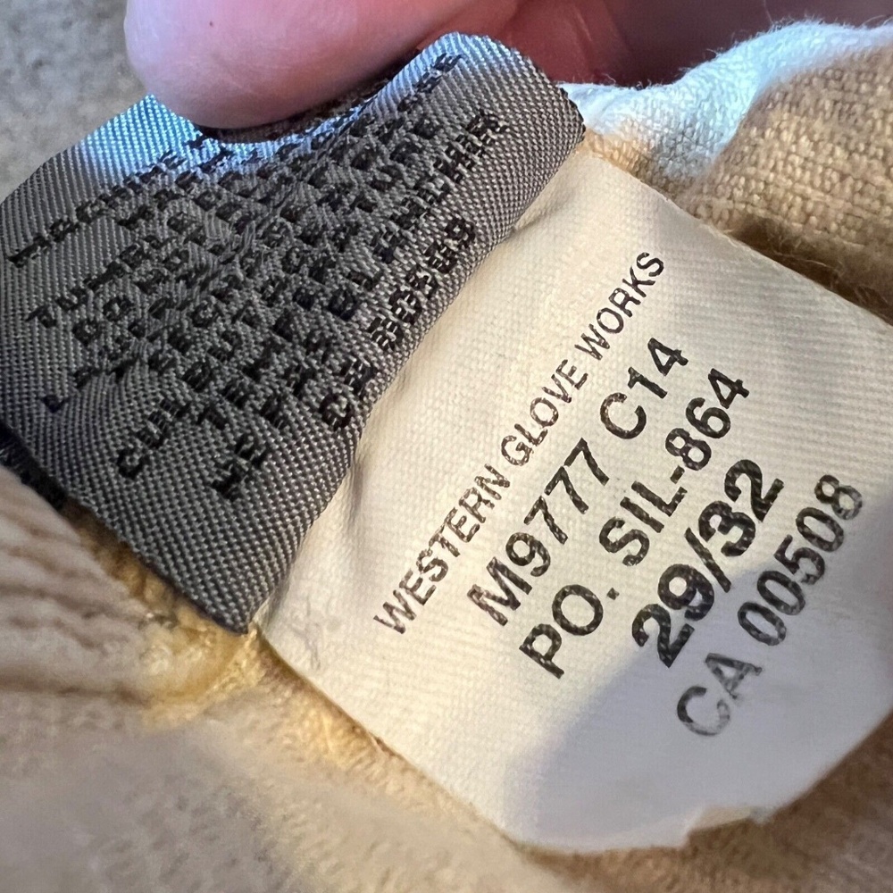 Vintage Silver Jeans Pants Size 29 Gold Yellow Corduroy Staight Leg Mid Rise - Picture 9 of 11